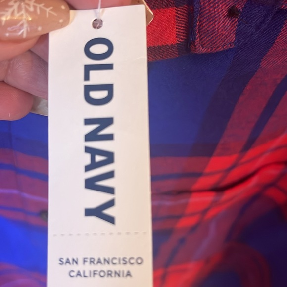 Old navy button down. - Picture 4 of 5